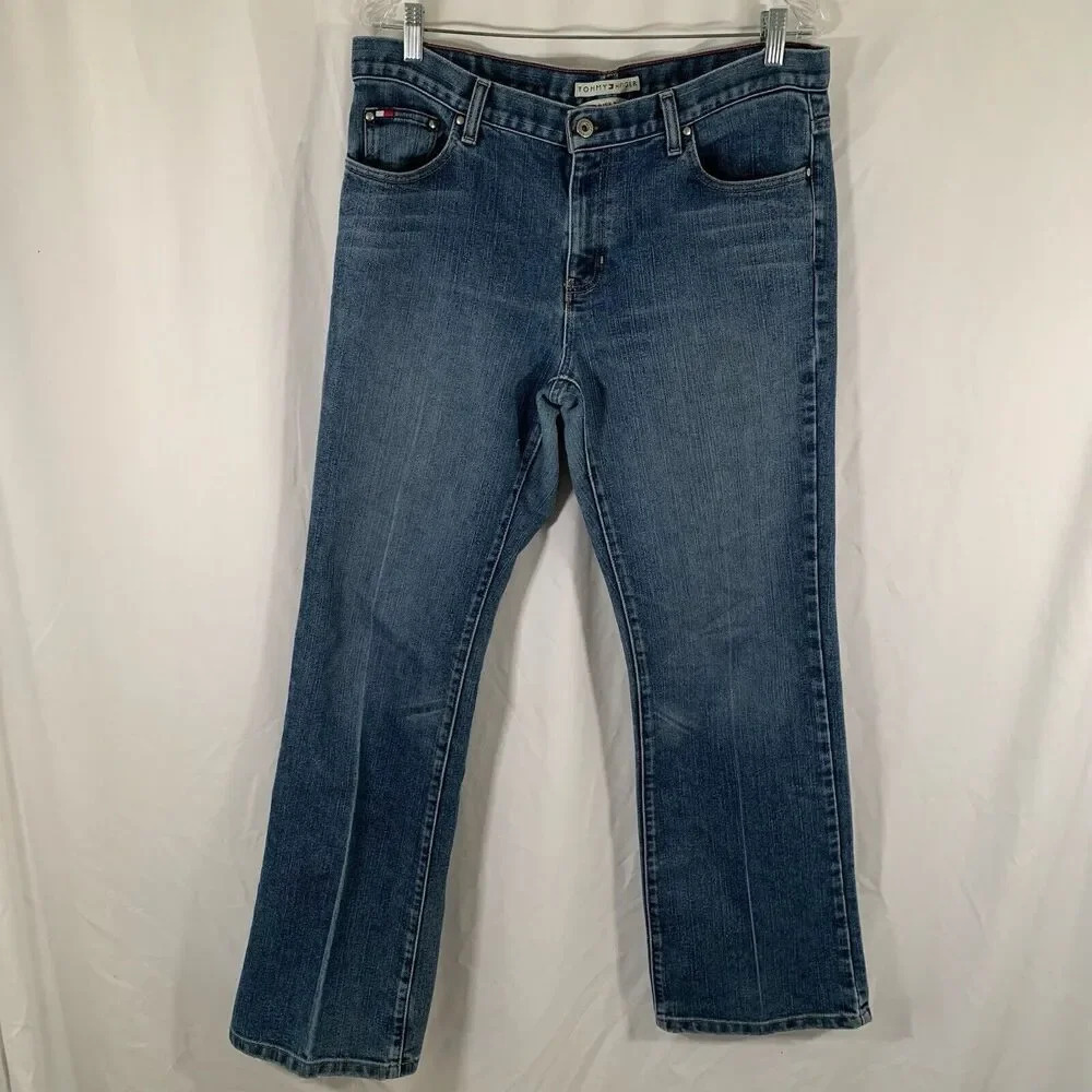 Tommy Hilfiger Jeans Women's 14 Medium Wash Denim Low Rise Bootcut Pockets